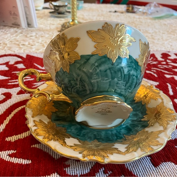 Vintage Waldershof Bavaria Germany 22k Gold Tea Cup and Saucer - Picture 2 of 6